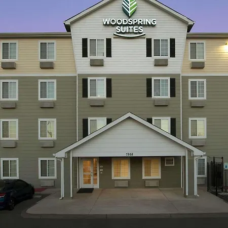 Woodspring Suites San Antonio South